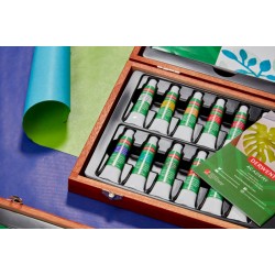 DERWENT ACADEMY WATERCOLOUR PAINT WOODEN BOX SET