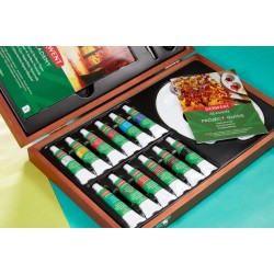 DERWENT ACADEMY ACRYLIC PAINT WOODEN BOX SET DERWENT ACADEMY ACRYLIC PAINT WOODEN BOX SET